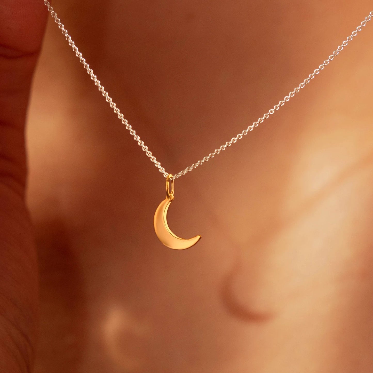 925 Sterling Silver Sun Symbol Charm Necklace