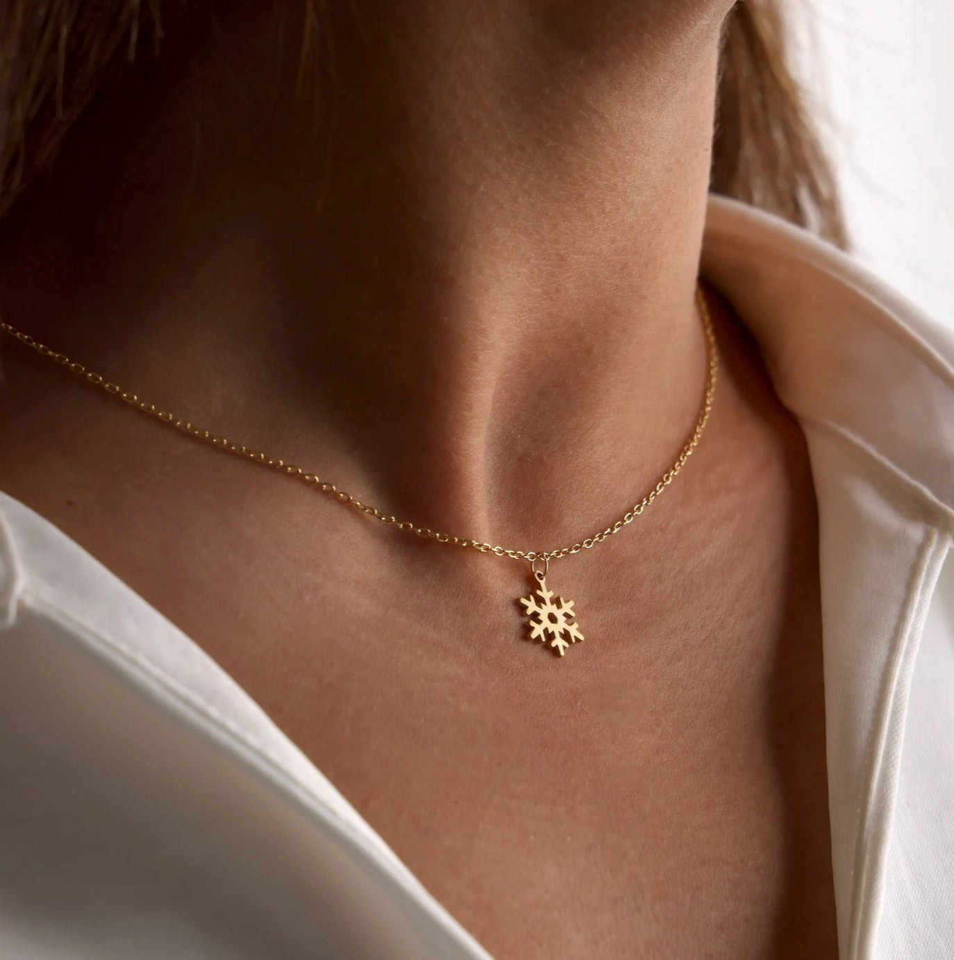 925 Sterling Silver Sun Symbol Charm Necklace