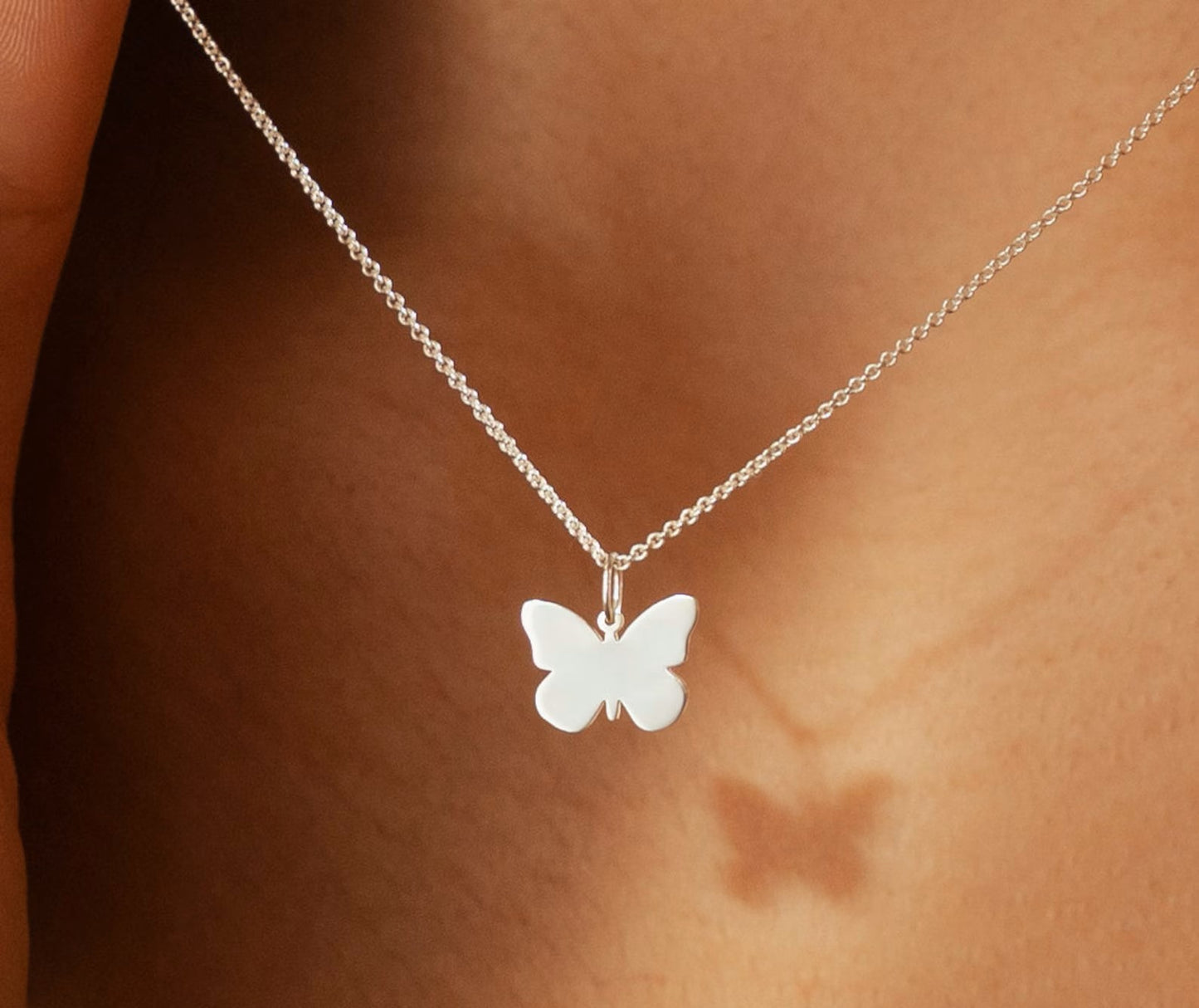 925 Sterling Silver Sun Symbol Charm Necklace